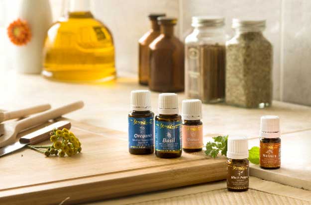 DIY Essential Oil Cooking Recipes l Homemade Recipes http://homemaderecipes.com/cooking-videos/recipes/guide-to-essential-oils-eo-recipes