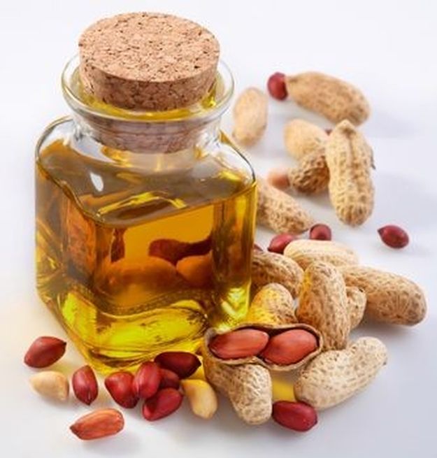 Best Healthiest Cooking Oils - Peanut Oil| Homemade Recipes http://homemaderecipes.com/course/breakfast-brunch/best-oil-for-frying