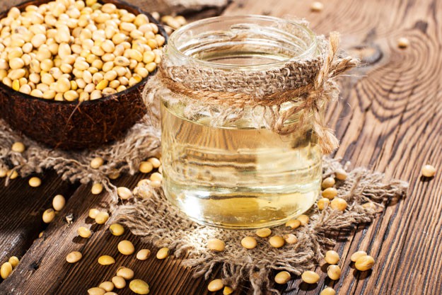 Best Healthiest Cooking Oils - Soybean Oil | Homemade Recipes http://homemaderecipes.com/course/breakfast-brunch/best-oil-for-frying