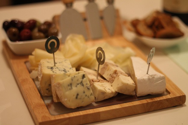 hard cheese, see more at http://homemaderecipes.com/news/food-drink/wine-and-food-pairing/