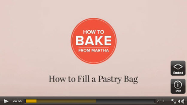 Martha Stewart Cake Decorating Tutorial | Homemade Recipes //homemaderecipes.com/course/desserts/how-to-choose-and-use-pastry-bags