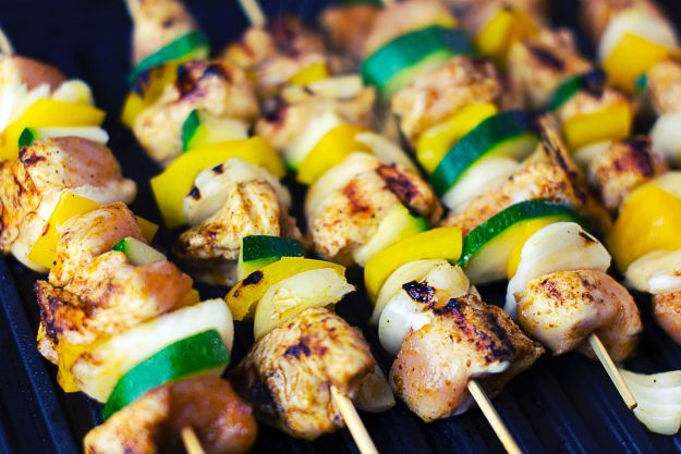 Chicken Skewers | Foods To Never Eat During Summer | eating chicken in summer