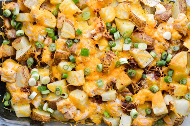 Master Chef Series - How To Make A Baked Potato Casserole | Homemade Recipes //homemaderecipes.com/cooking-101/how-to-be-a-master-chef-in-10-days-one-pot-meals