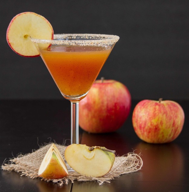 How To Make An Apple Pie Martini