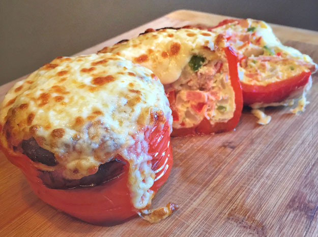 omelet stuffed bell peppers, see more at //homemaderecipes.com/cooking-101/how-to-make-an-omelet/
