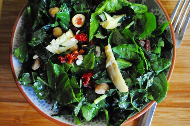 Massaged Kale Salad | http://homemaderecipes.com/cooking-102/healthy-recipes/11-best-salad-recipes-healthy/