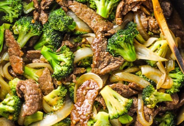 Takeout-Style Beef and Broccoli Recipe | Homemade Recipes
