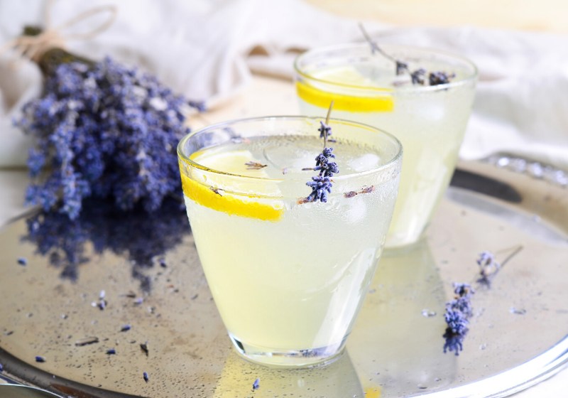 lavender lemonade natural refreshing drink | unique desserts by ann louise
