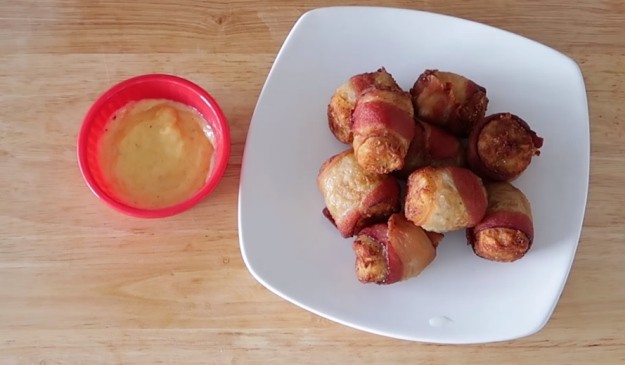 Step 10: Dip & Enjoy! | How To Cook Breakfast Tater Tots