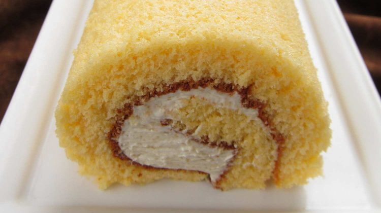 Yellow Baked Roll Pastry-thanksgiving dessert recipes-px-feature
