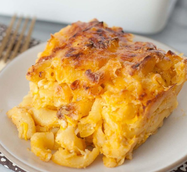Homemade Baked Mac and Cheese Recipe | Homemade Mac and Cheese You Can Dig Into Anytime of Day