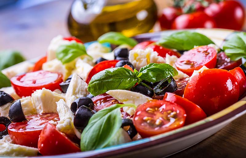 caprese italian mediterranean salad tomato mozzarella | winter dinner menu