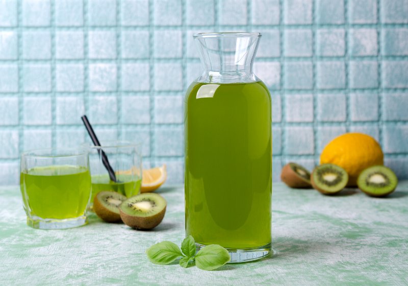 fruit drink glass on light background | green juice recipe | Green Juice Recipe for Weight Loss