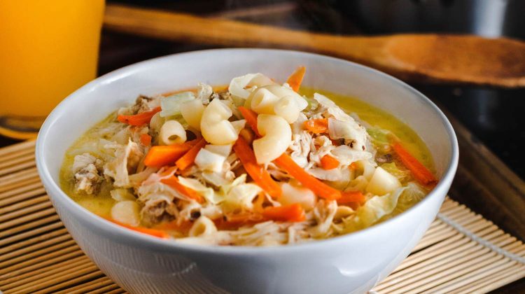gFPeNeXbKaM-elbow noodles soup-italian soup recipes-us-feature