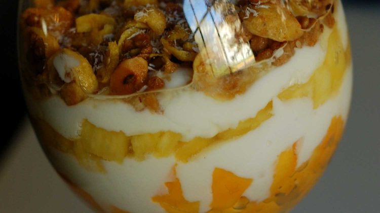 dessert parfait trifle mango-trifle recipes-pb-feature