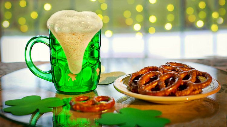 St Patrick's day pretzel | Delicious St. Patrick's Day Recipes | Desserts & Treats | st patricks day desserts | Featured