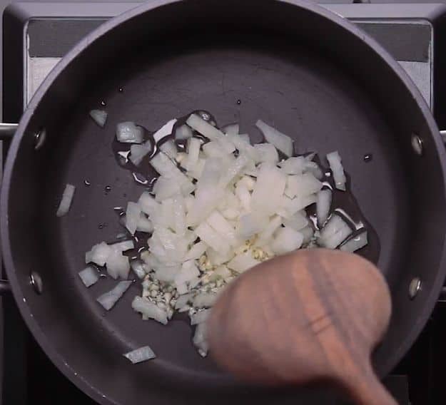 Saute Garlic and Onion | Homemade Penne Ala Vodka Recipe | Vegetarian Recipes
