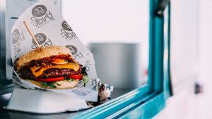 selective focus photography of cooked burger-food truck recipes-px-feature