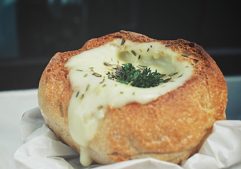 broccoli cheddar soup bread bowl | bread bowl recipes