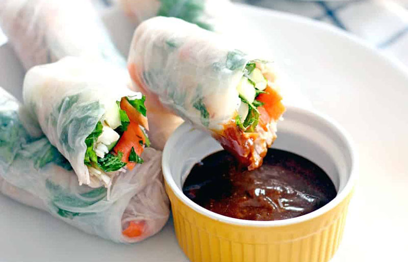 vietnamese shrimp spring rolls with spicy hoisin peanut sauce | new year's eve dinner ideas
