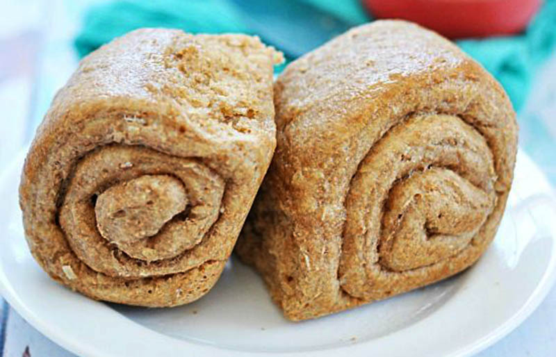 whole wheat lion house rolls | christmas side dishes
