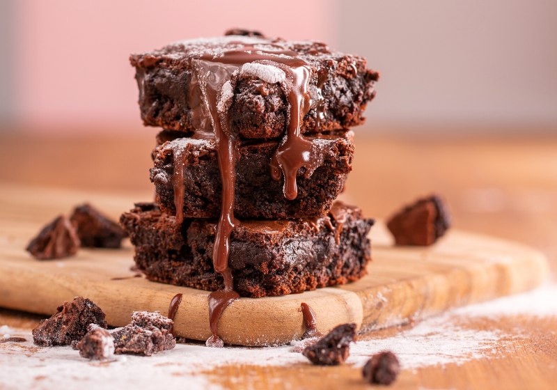 dripping chocolate brownies | fancy desserts for dinner parties
