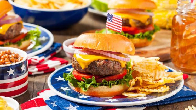 Homemade Memorial Day Hamburger Picnic with Chips and Fruit | Memorial Day BBQ Recipes For The Long Weekend | memorial day grilling recipes | featured
