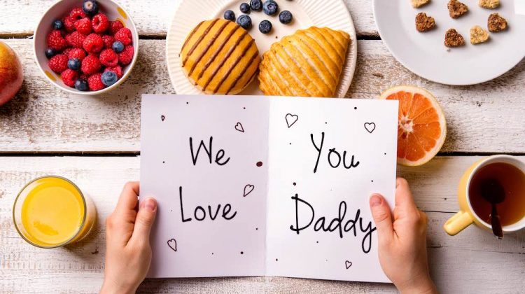 Greeting card and breakfast meal | Simple Father’s Day Breakfast Ideas | scrambled eggs | featured