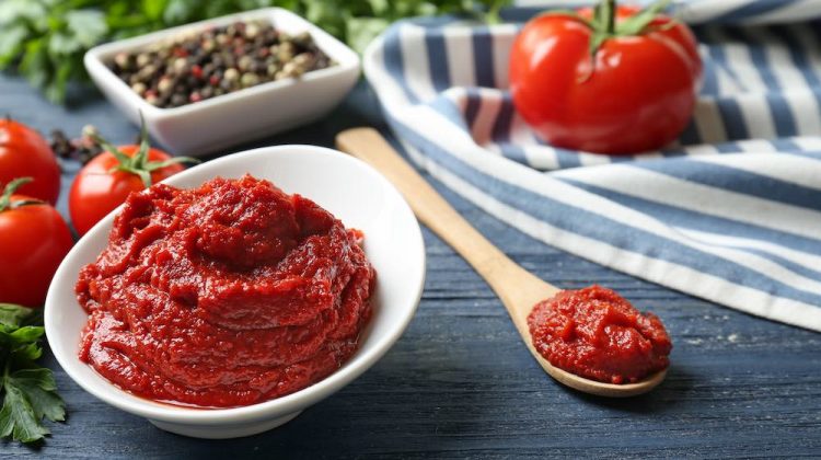 fresh tomato paste | Homemade Tomato Paste Recipe | featured