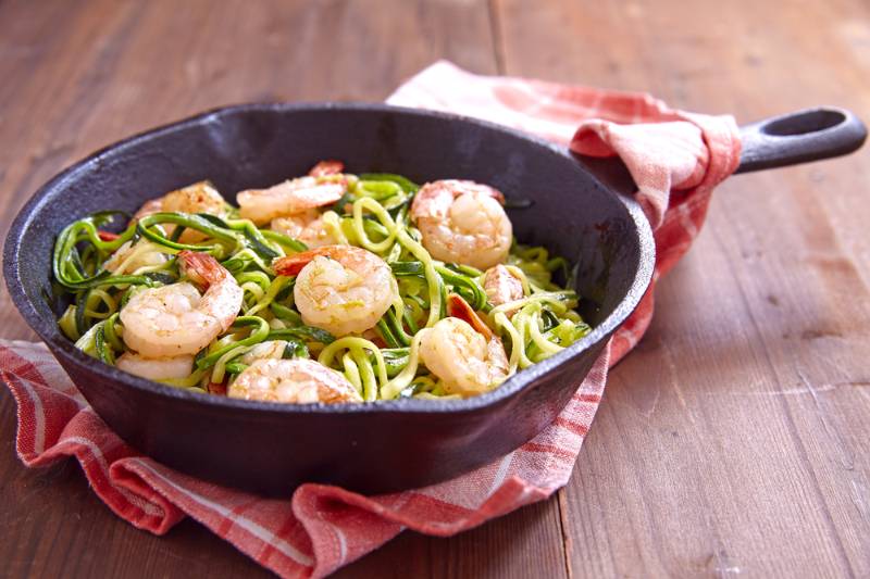 low-carb-zucchini-spaghetti-shrimp-pan | shrimp