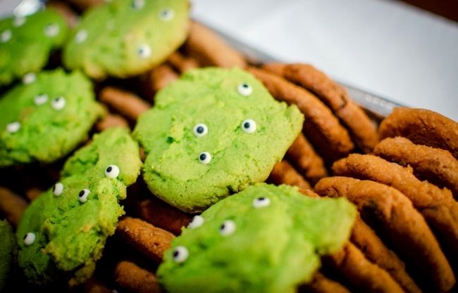 monster mini eyes cookies | cookie dough
