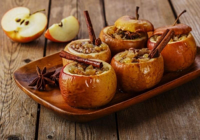 Baked Honeycrisp Apple Recipe | autumn recipes