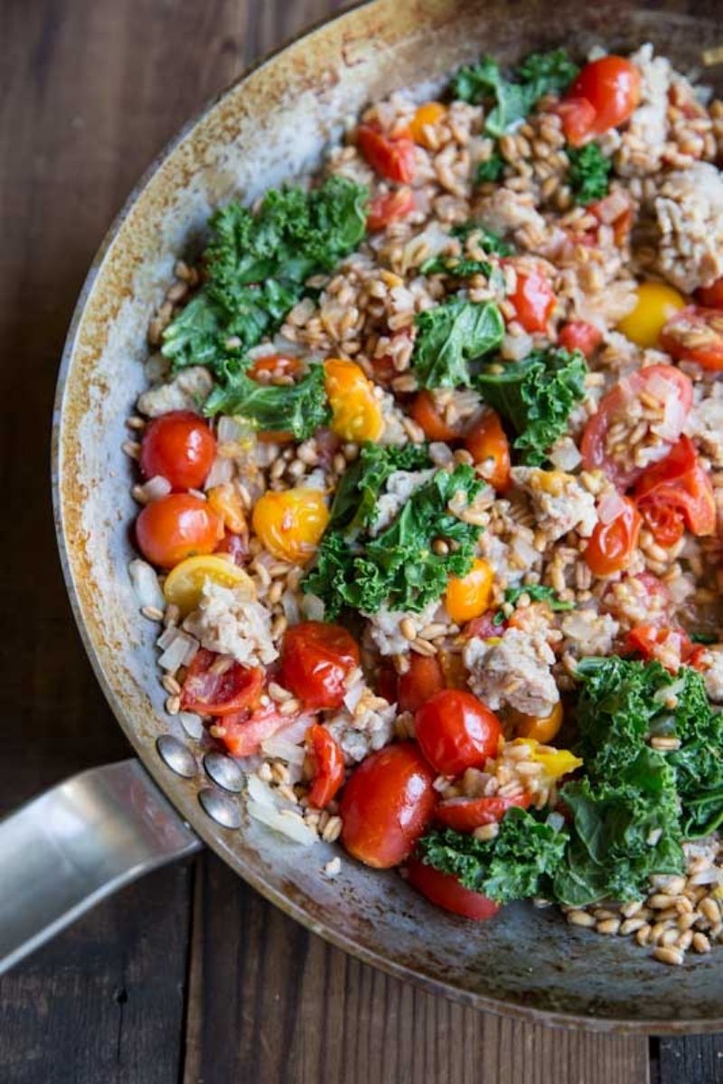 Farro with Tomatoes, Sausage, and Kale | fall foods