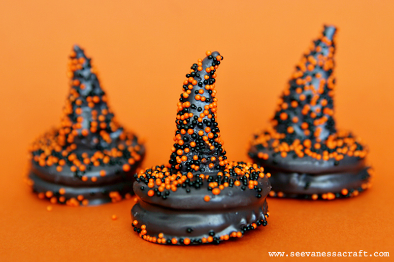 Nutella & Oreo Witch Hats | fancy halloween desserts