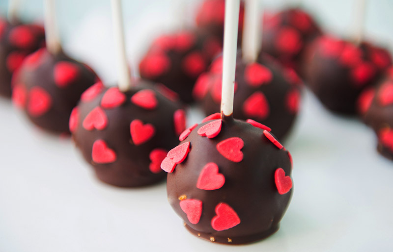 chocolate cake pops | valentine chocolate recipe