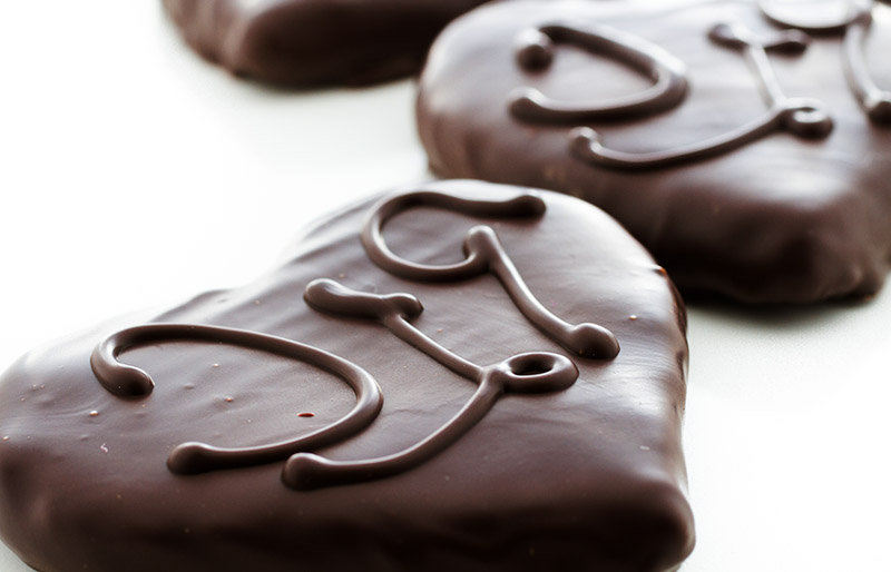 chocolate peppermint patties heart shape | valentine chocolate recipe