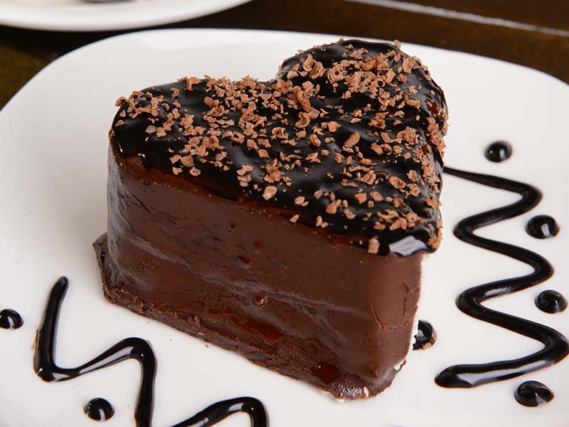 sweet cake chocolate on plate table | valentine chocolate recipe