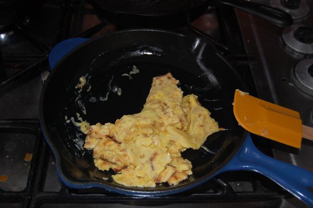 Cook with a Silicone Spatula | How To Make Scrambled Eggs Perfectly Each Time