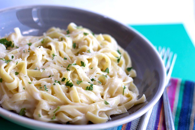 homemade alfredo sauce