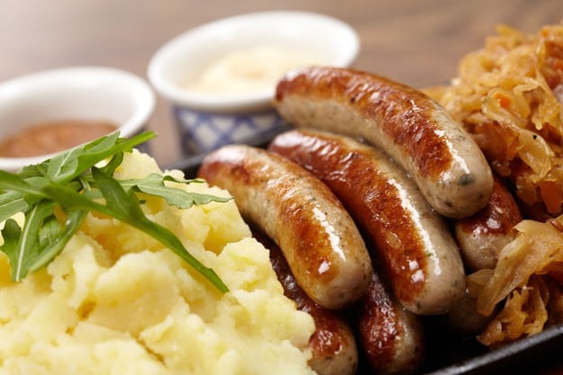 How To Become A Master Chef - Cooking Breakfast for Beginners | Homemade Recipes https://homemaderecipes.com/cooking-101/how-to-be-a-master-chef-in-10-days-breakfast