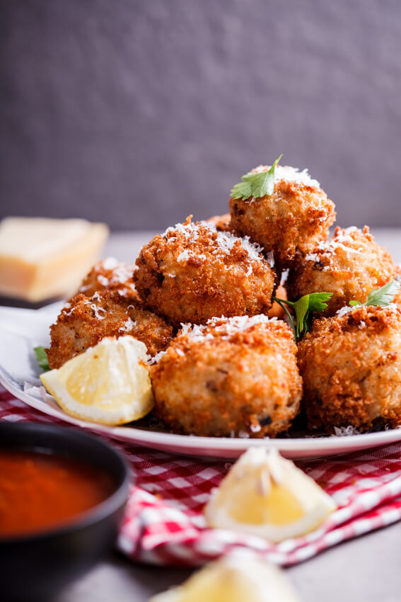Mushroom Arancini with Roasted Tomato Sauce | 15 Winter Appetizer Recipes To Warm Your Heart Mushroom Arancini with Roasted Tomato Sauce | 15 Winter Appetizer Recipes To Warm Your Heart