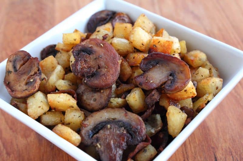 Oven-Roasted Potatoes and Mushrooms