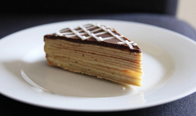 sweets, see more at https://homemaderecipes.com/news/food-drink/wine-and-food-pairing/